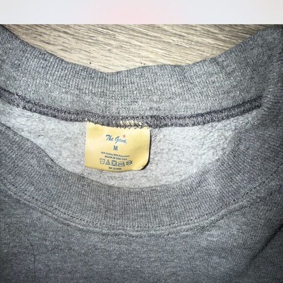 Vintage The Game University of Wisconsin Gray Crewneck Sweatshirt - Picture 3 of 4
